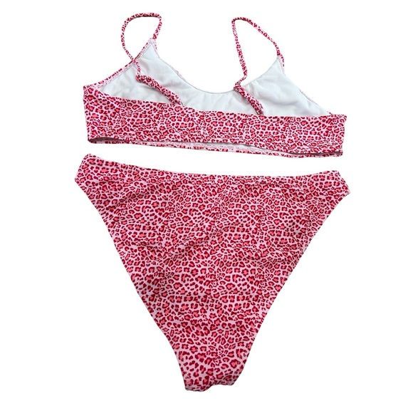 BNWOT Swimsuit with Shawl - Picture 3 of 7